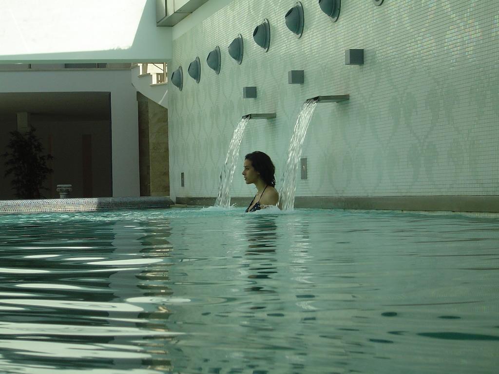 Terme Di Venturina Hotell Venturina Terme Exteriör bild
