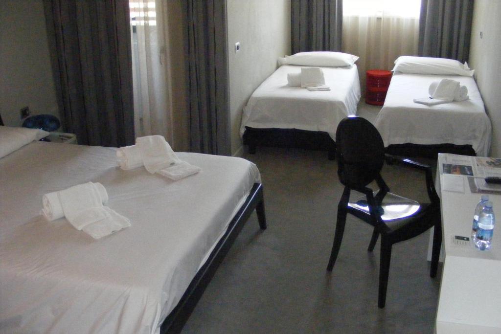 Terme Di Venturina Hotell Venturina Terme Rum bild